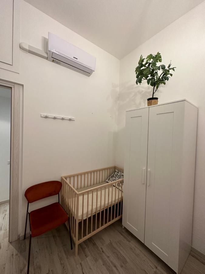 Апартаменты Dea Dreams - Piazzale Lodi Near Fondazione Prada Милан Экстерьер фото